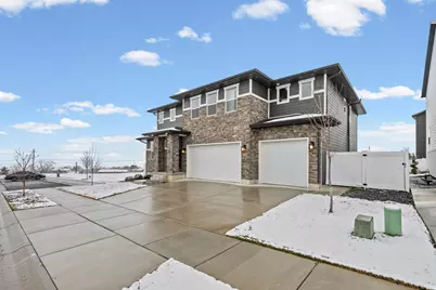 1285 E Grantham Way, Kaysville, UT 84037 - Photo 2