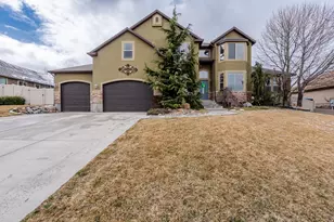 8026 S Cricket Ln W, West Jordan, UT 84081 - Photo 2