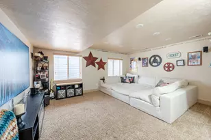 8026 S Cricket Ln W, West Jordan, UT 84081 - Photo 26