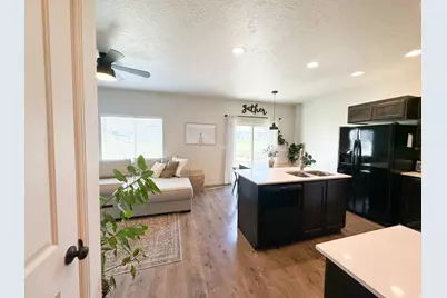 672 N 2560 E, Spanish Fork, UT 84660 - Photo 4