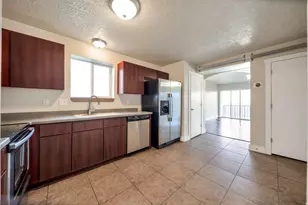 633 E 4th Ave, Salt Lake City, UT 84103 - Photo 8