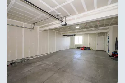 699 E Ryegrass Dr N, Eagle Mountain, UT 84005 - Photo 20