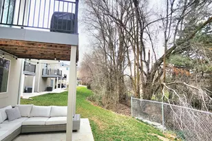 615 S Plum Creek Ln E, Ogden, UT 84404 - Photo 16