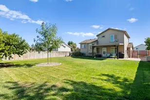 1643 N 2225 W, Clinton, UT 84015 - Photo 30