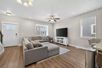 412 W McClellan Ct, Provo, UT 84601 - Photo 6