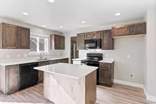 393 N Slant Rd, Spanish Fork, UT 84660 - Photo 4