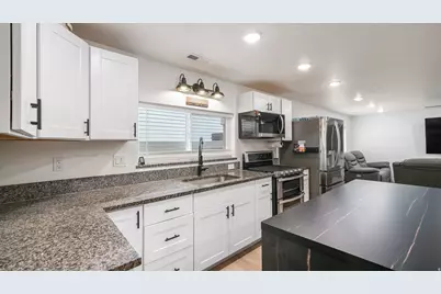 955 E 50 S, Santaquin, UT 84655 - Photo 32