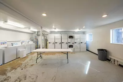 240 E 400 N #16, Logan, UT 84321 - Photo 16