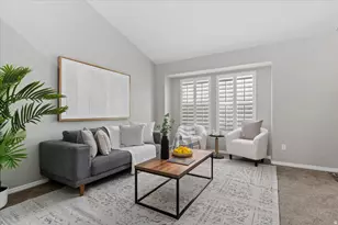 11344 S Abbotts Ln, Sandy, UT 84070 - Photo 2