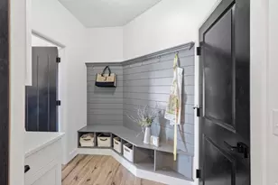 724 W 50 N, Hyrum, UT 84319 - Photo 20