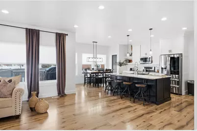 724 W 50 N, Hyrum, UT 84319 - Photo 10