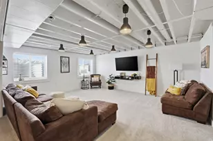 724 W 50 N, Hyrum, UT 84319 - Photo 38