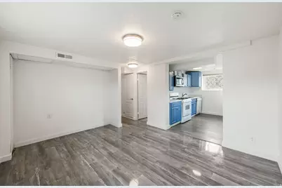 140 W 8710 S, Sandy, UT 84070 - Photo 18