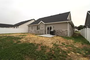 4418 S 850 W, Riverdale, UT 84405 - Photo 28