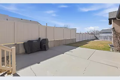 802 E 1120 N, Tooele, UT 84074 - Photo 40