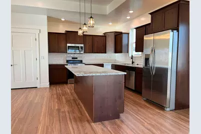 170 N 100 W, Centerfield, UT 84622 - Photo 8