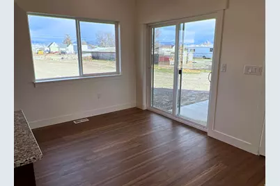 170 N 100 W, Centerfield, UT 84622 - Photo 10