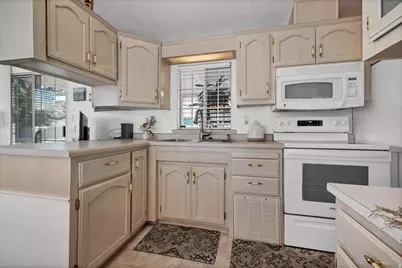 2990 E Riverside Dr #173, Saint George, UT 84790 - Photo 8