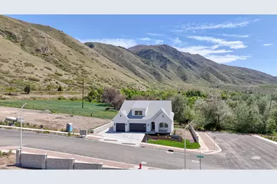 82 E 1900 S, Payson, UT 84651 - Photo 2