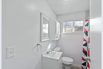 1530 N 2000 W, Farr West, UT 84404 - Photo 14