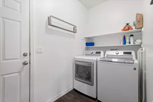 6262 W Imperial Oak Dr, West Jordan, UT 84081 - Photo 24