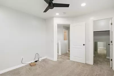 2303 E Hawthorne St, Saratoga Springs, UT 84043 - Photo 12