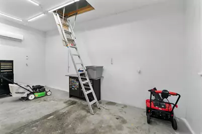 2303 E Hawthorne St, Saratoga Springs, UT 84043 - Photo 20