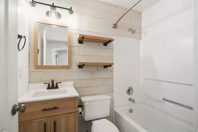 2303 E Hawthorne St, Saratoga Springs, UT 84043 - Photo 14