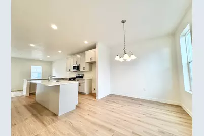 1650 N Main St, Layton, UT 84041 - Photo 8