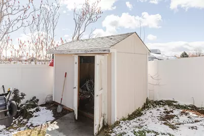 818 Summit Dr, Smithfield, UT 84335 - Photo 32