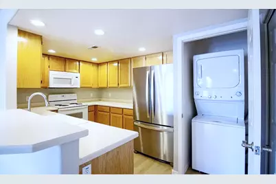 490 E 700 S #D42, Clearfield, UT 84015 - Photo 10
