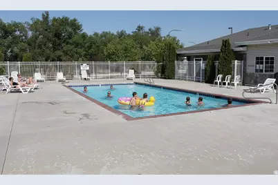 490 E 700 S #D42, Clearfield, UT 84015 - Photo 24