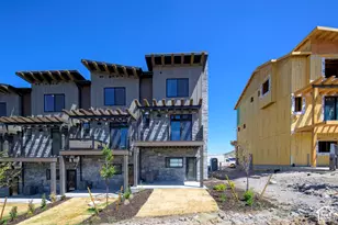 2071 W Pinnacle Ln, Heber City, UT 84032 - Photo 2