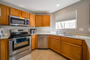 1476 W Brunello Dr, Bluffdale, UT 84065 - Photo 4