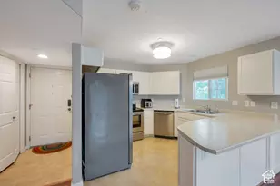 1476 W Brunello Dr, Bluffdale, UT 84065 - Photo 4