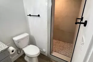 1872 E Cresthill Dr S, Holladay, UT 84117 - Photo 14