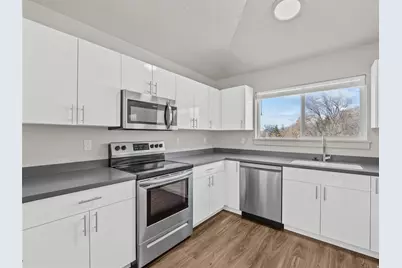 64 W 600 S #C301, Springville, UT 84663 - Photo 10