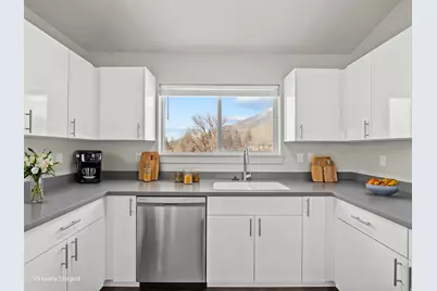 64 W 600 S #C301, Springville, UT 84663 - Photo 16