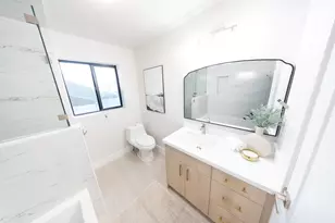 2549 E 1700 S, Salt Lake City, UT 84108 - Photo 6