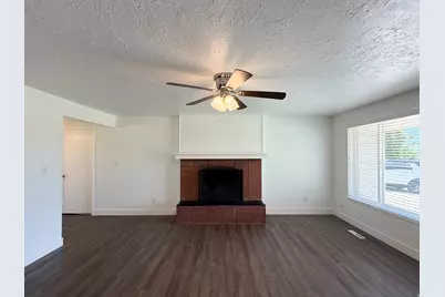 5774 S 2200 W, Roy, UT 84067 - Photo 4