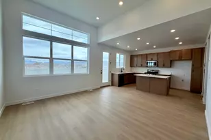 3038 N Summer Wood Dr, Eagle Mountain, UT 84005 - Photo 4
