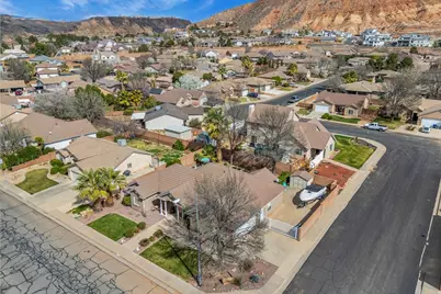 1045 S Red River Rd E, Washington, UT 84780 - Photo 36