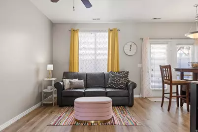 628 W Creek Bluff Cv, Sandy, UT 84070 - Photo 10