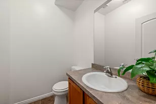 259 E Sunshine Dr, Saratoga Springs, UT 84045 - Photo 8