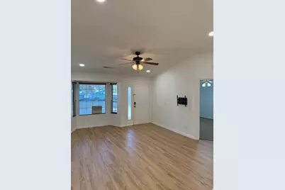 1050 E 500 S #8, Saint George, UT 84790 - Photo 8