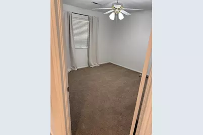 1050 E 500 S #8, Saint George, UT 84790 - Photo 10