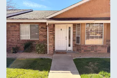 1050 E 500 S #8, Saint George, UT 84790 - Photo 1