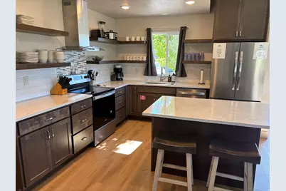 140 W 150 S #D11, Garden City, UT 84028 - Photo 2