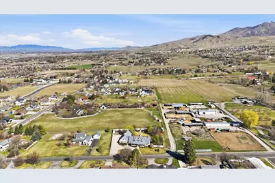 1335 E 2300 N, North Logan, UT 84341 - Photo 58