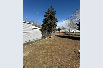 275 S 300 W, Price, UT 84501 - Photo 22